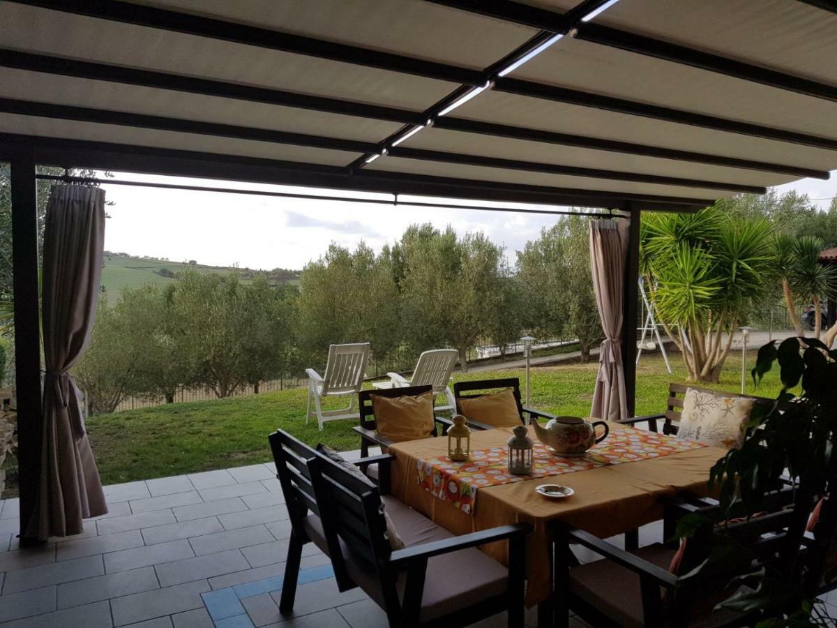 아그로폴리 Paoma Trentova 빌라 외부 사진